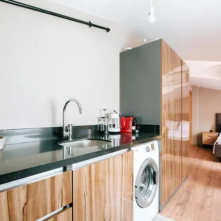 Studio Flat 2 Min To Metro Near Marmara Park * Κωνσταντινούπολη